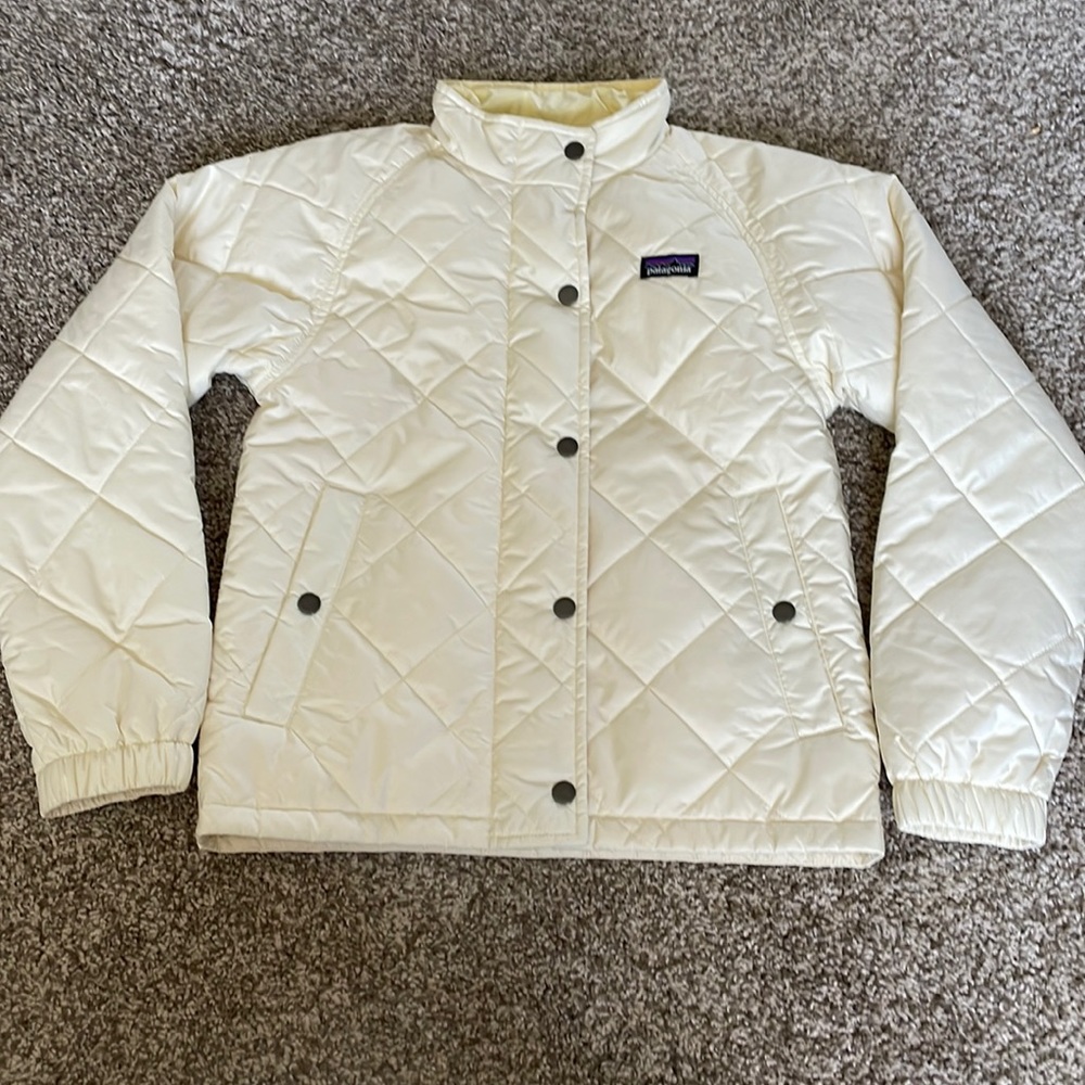 Patagonia girls diamond quilted insulated jacket